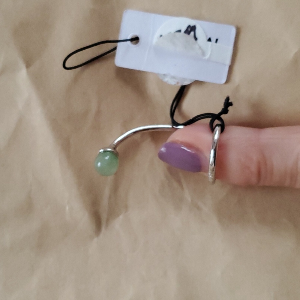 NWT MAM fingernail ring